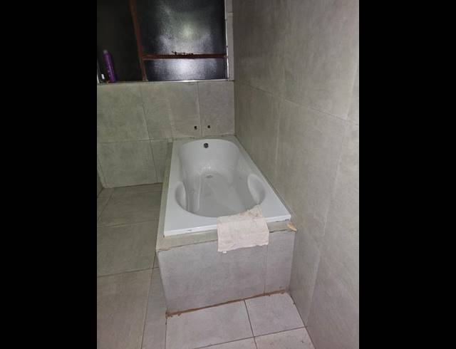 3 BEDROOM HOUSE FOR SALE IN THOHOYANDOU